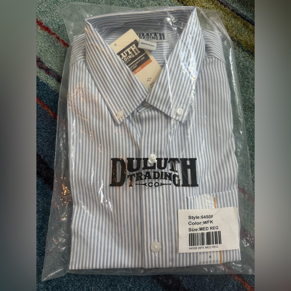 NWT Duluth Trading Co White and Blue Striped Men's Shirt